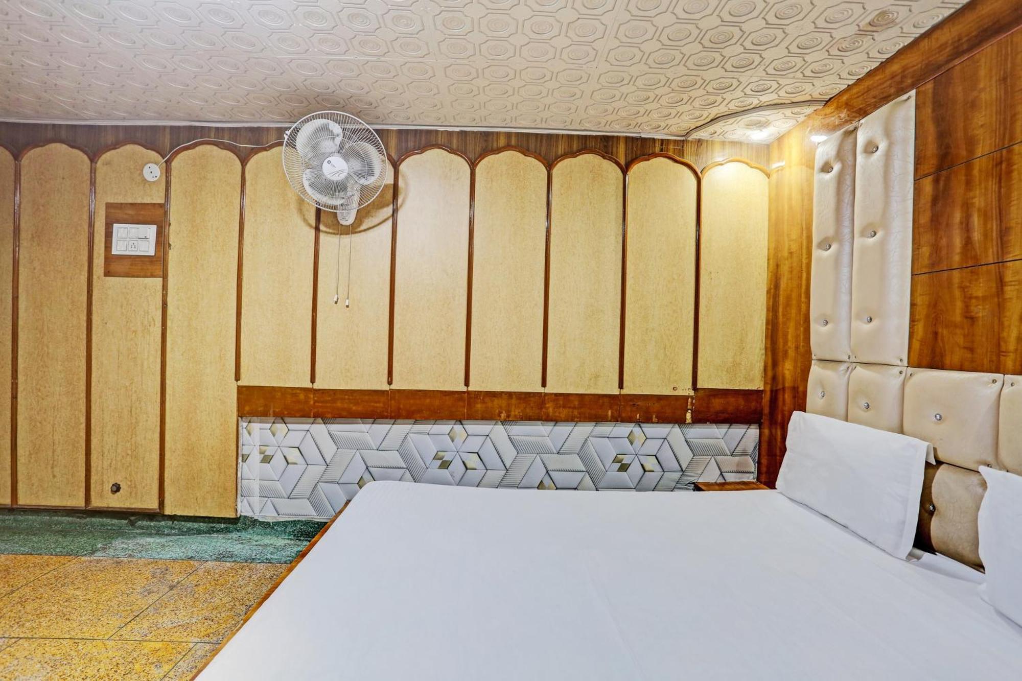 Hotel O Saffron Night Stay Amritsar Exterior photo